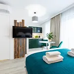 Lapwing Aparthotel 3*
