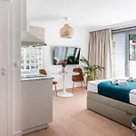 Lapwing Aparthotel