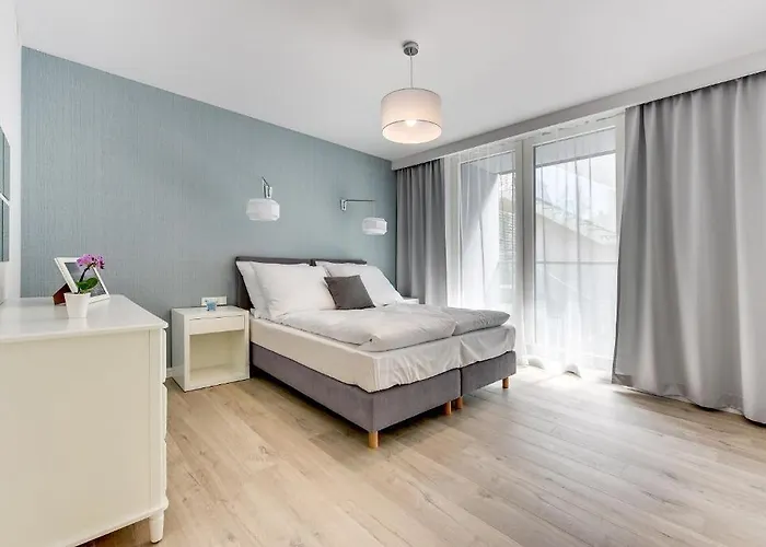 アパートホテル Lapwing ソポト